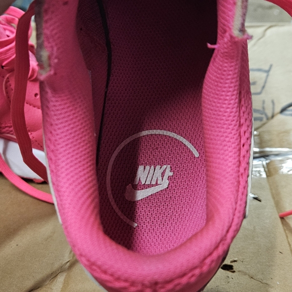 Nike Women's Air Max Sneakers (neon/ hot pink) - Picture 8 of 12